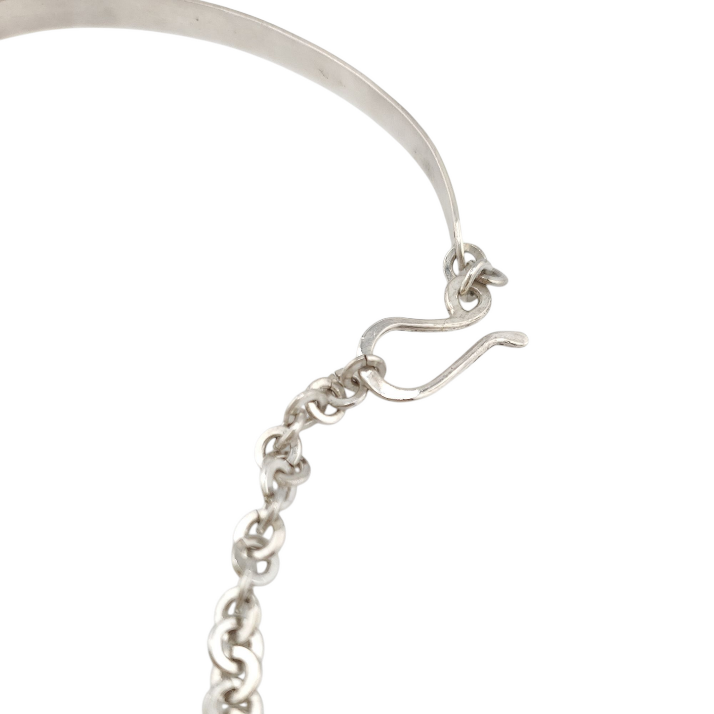 Eos Chocker